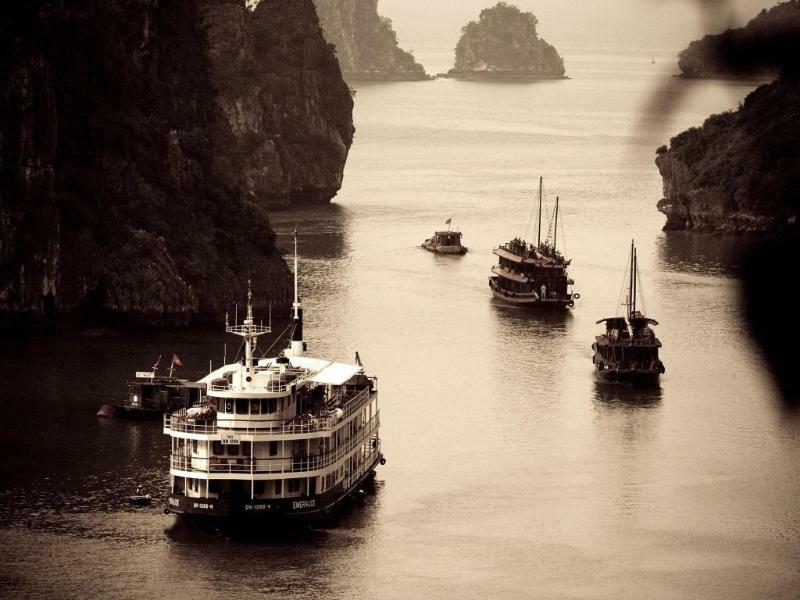 Hotel Emeraude Classic Cruises Ha Long Esterno foto